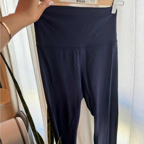 Lululemon Leggings - size 4 - Picture 4 of 6